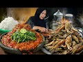 Lagu GEMPAR! Warung di Pinggir Bengawan Solo Ini Bikin Warga Rela Antri! Rahasia Sambel Mbak Rum 🌶️