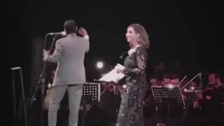 انغام تجنن قائد الاوركسترا هاني فرحات اثناء غناء هتمناله الخير 