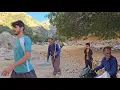 Download Lagu एक बुरी समस्या: सआदत के बेटे की बीमारी और पिता द्वारा उसे अस्पताल ले जाने का प्रयास।