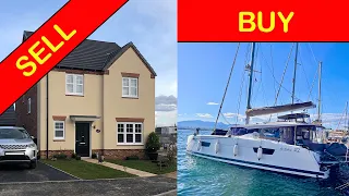 We SOLD everything and moved on a boat