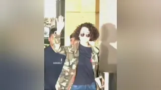 كنغانا رانوت و ديبيكا بادوكون و أنوشكا شارما من المطار 