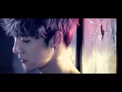 KNK - Knock MV 公式動画のサムネイル画像