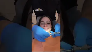 بيسان عند دكتور الاسنان بيسان اسماعيل  بيسان عند دكتور الاسنان بيسان اسماعيل