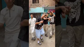 كلها سكي ميكي على بعض اوشافتله 