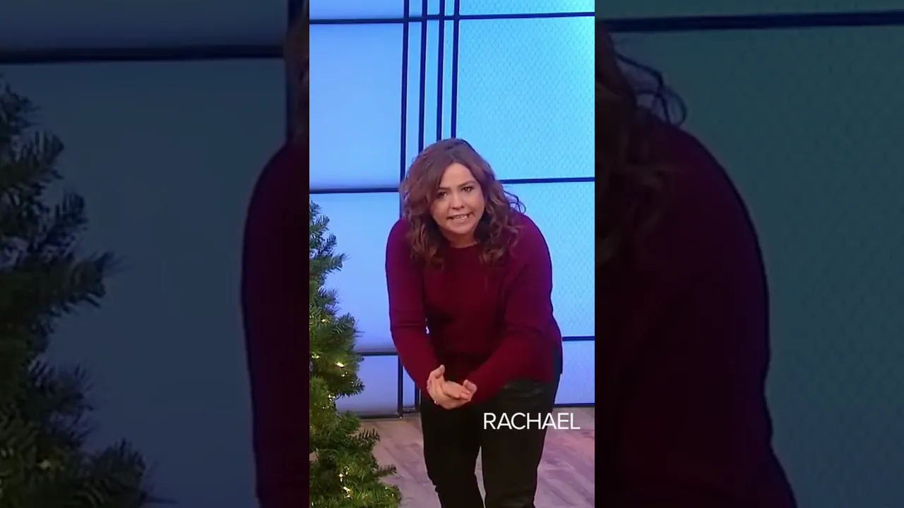 YOU CANNOT HAVE ENOUGH LIGHTS ON A TREE!  Rachael Ray #shorts