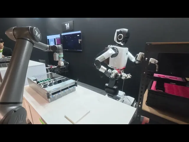 Robot