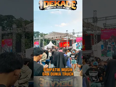 Simpatik musik dan truck di kanjuruhan