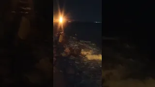 ماشي بنور الله ادعي واقول يارب 