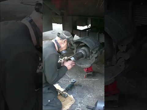 When the shaft head gets stuck: cutting it off and welding a brand-new threaded end