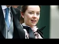 Download Lagu Alexandra von Hannover - Als wunderschöne Brautjungfer im Mini-Kleid fällt sie sofort auf