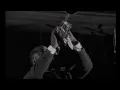 Skeleton In The Closet by Nat Gonella & His Georgians (1937) – Vintage Halloween Music