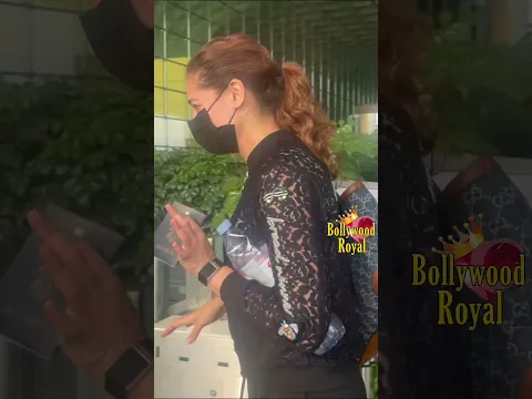 Nargis Fakri Singh SPOTTED At Mumbai Airport Depar