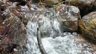 Download The sound of water flowing from the mountain is clear and calm MP3