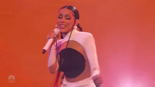 doja cat u0026 sza kiss me more live at bbmas 2021 billboard