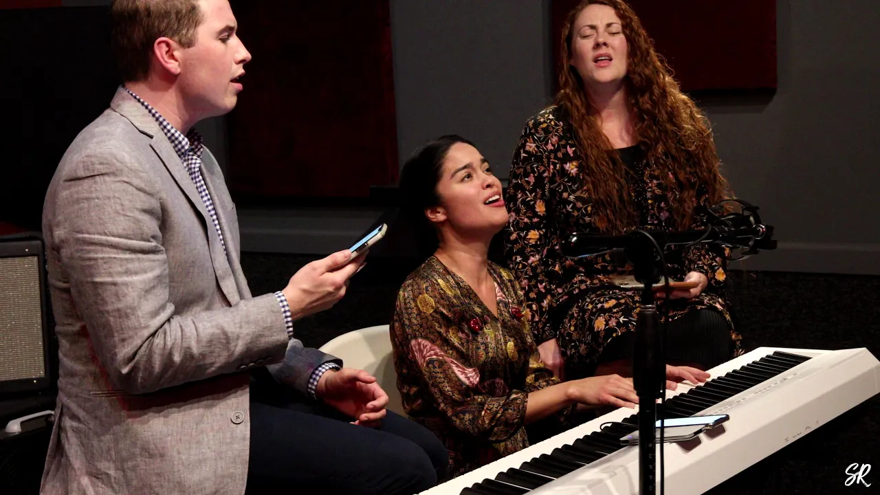 El Siempre Reina (English Version) - Saraí Rivera