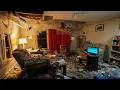Download Lagu ABANDONED House - Everything Left Behind (WITH POWER) - Creepy Old Family Home