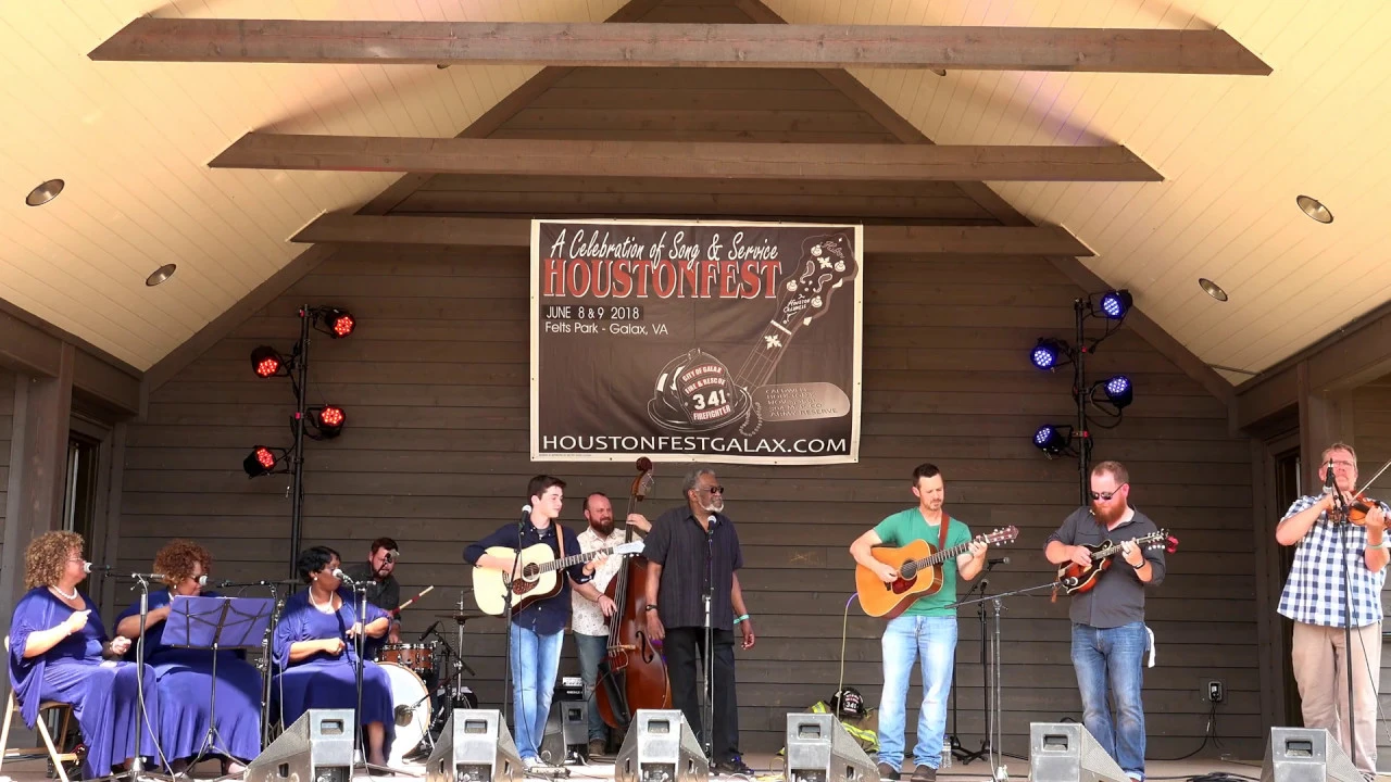 Sherman Holmes w/ The Legendary Ingramettes - Green River