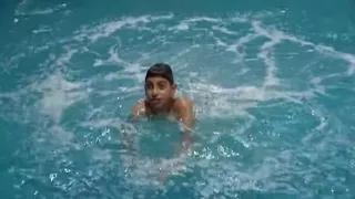 ابتهاج ملكة الدعايات مسبح نادي الحصن الرياضي 