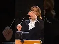 Download Lagu Concert Alondra de la Parra cheffe d'orchestre, (Everything I Do) I Do It For You de Bryan Adams