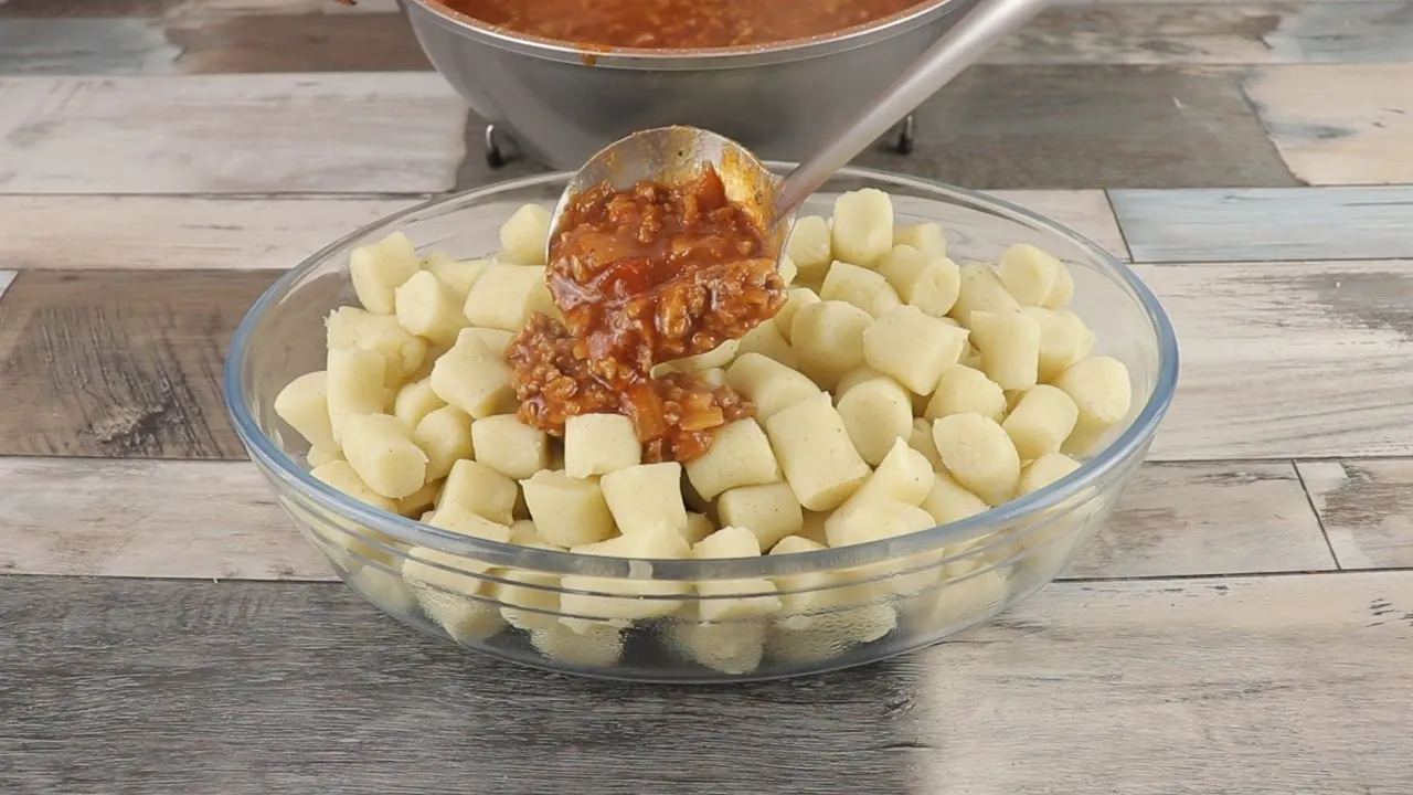NHOQUE DE AIPIM - MANDIOCA - MACAXEIRA. 3 ingredientes Massa leve e sem ovo.#deliciasdacel