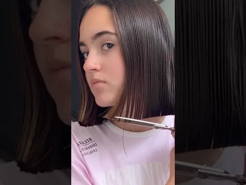 CORTEI O CABELO BEM CURTINHO!