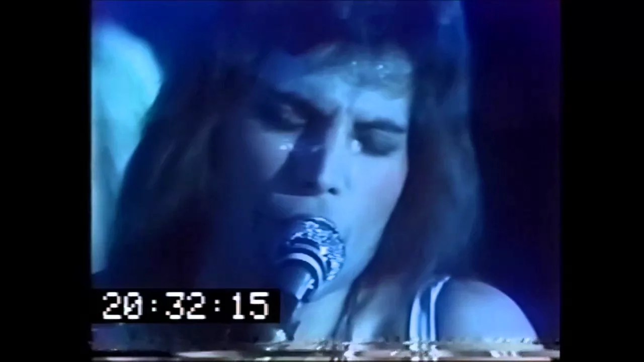 QUEEN - WHITE QUEEN - live Hyde Park 1976