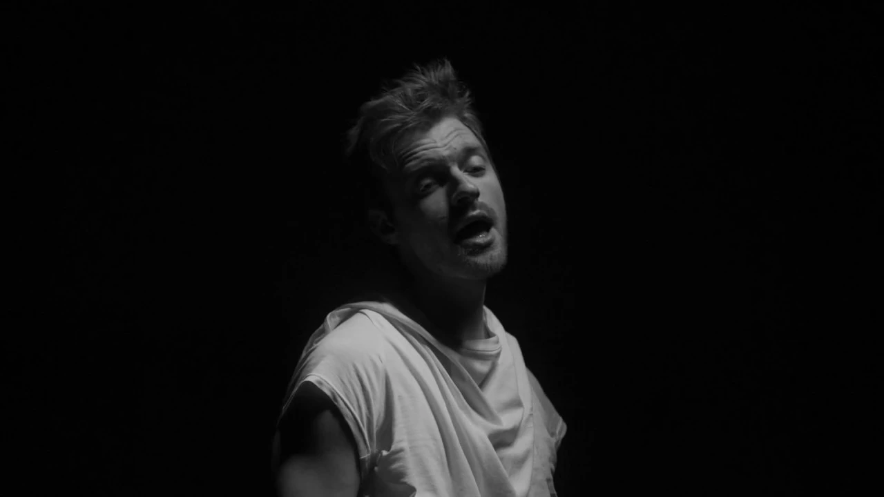 FINNEAS