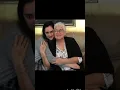 Download Lagu Nafisa Ali sodhi with her family , frends