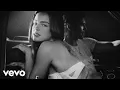 Download Lagu Addison Rae - Diet Pepsi (Official Video)