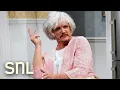Download Lagu Protective Mom - SNL