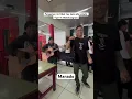 Download Lagu Pengamen ini bawakan lagu Mawar Hitam - Tipe-X didepan Personilnya