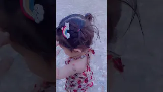 ضحكتها يالهوى ربابه 