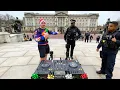 Download Lagu How I Outsmarted Police in front of The Queen