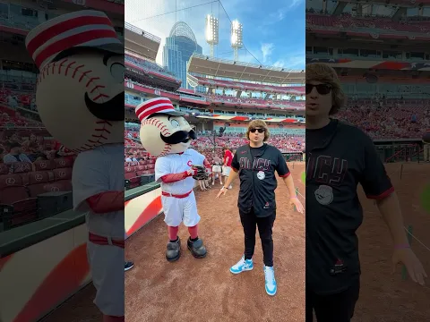 I’m visiting all 30 MLB stadiums! @M@MLB& @T-M@T-Mobile making this possible! #TMobilePartner