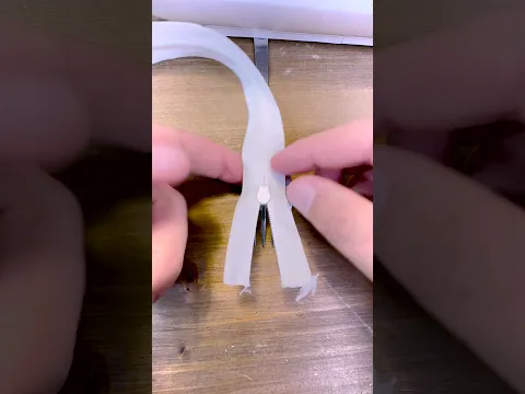 Réparer une fermeture éclair cassée avec une fourchette #astuce #couture #diy