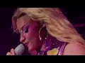 Zara Larsson – WOW (LIVE at Singapore F1 Grand Prix 2026) 🇸🇬🔥