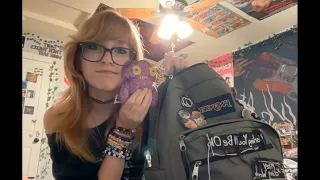 what s in my backpack to survive junior year