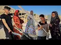 Download Lagu Saadi and Reza collaborate to beautify the Fariba's house
