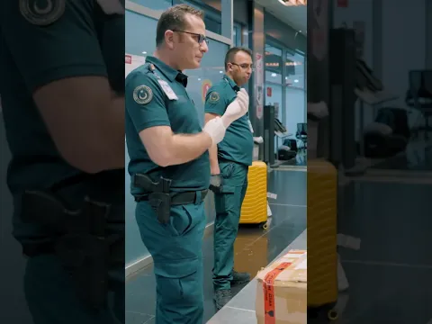 Pasażer co chwila zmieniał zeznania | Celnicy na straży Turcji #shorts