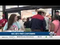 Buc-ee s fans camp out overnight to be first inside new Mississippi location