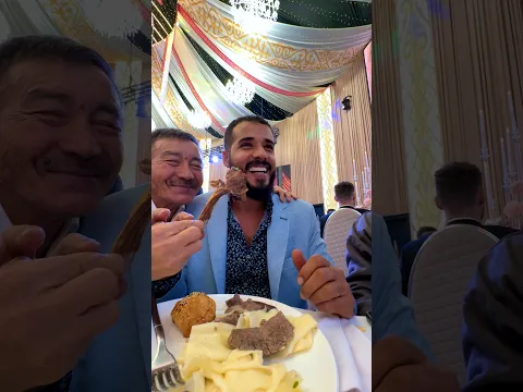 أكلت لحم حصان بالعافية 😳 حضرت فرح فى كازاخستان واكلت لحم خيل #طاهرمسافر