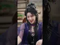 絕症漫畫家閉眼後竟穿越異世界，身邊還跟著自己筆下的七大魔王！誰知眾人力量全失，只能聽他指揮！