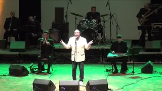 الأيام على الحجار 