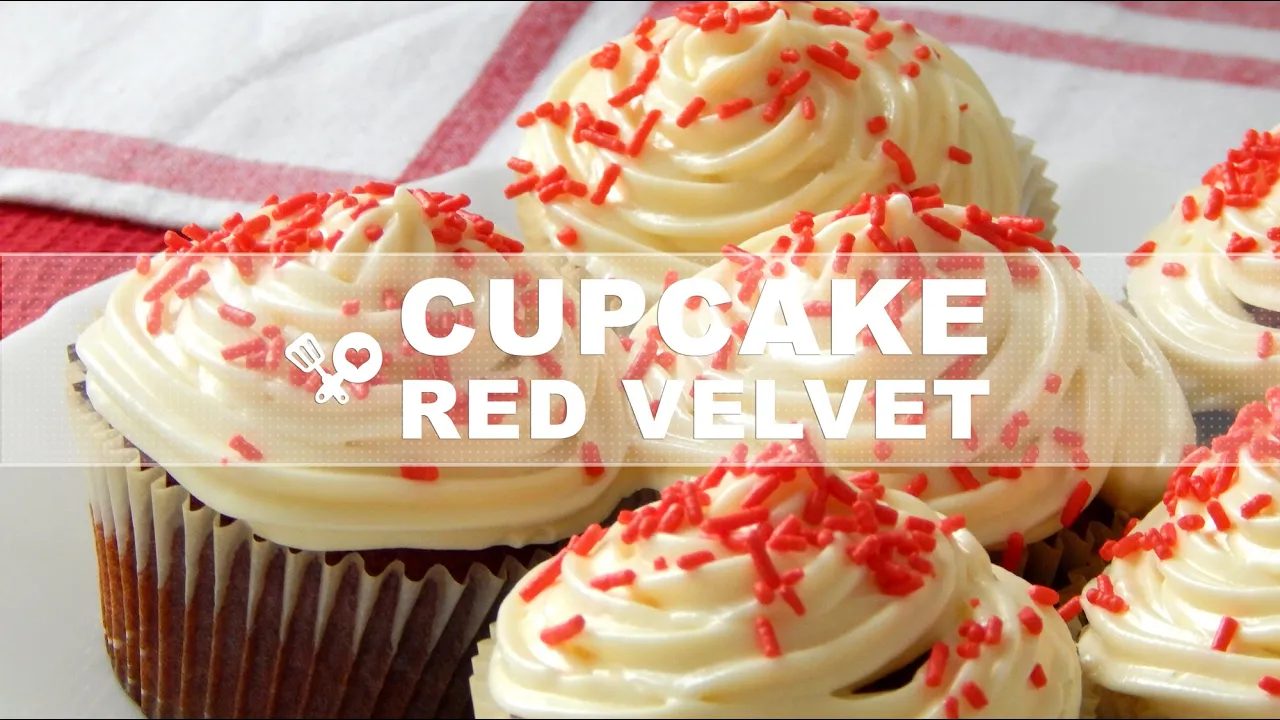 CUPCAKE RED VELVET (CUPCAKE VELUDO VERMELHO)