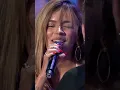 Download Lagu Papasito - Karol G (en directo) | #LaRevuelta 03.07.2025