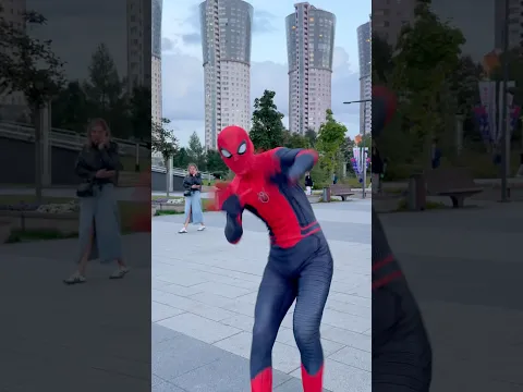 Spider-Man got really scared 🤣 #spiderman