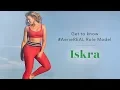 Lagu Get to know #AerieREAL Role Model Iskra
