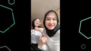 kumpulan goyang rok hitam