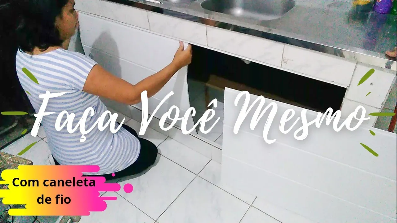FIZ UMA PORTA DE CORRER DE PVC P/ O BALCÃO DE COZINHA DA MINHA MÃE COLOQUEI PRATILEIRA e ELA AMOU ❤