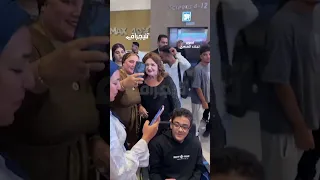 الفنانة ميمي جمال تجبر بخاطر معجب من ذوي الهمم 